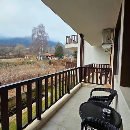 Lägenhet Lily Complex Padaloto