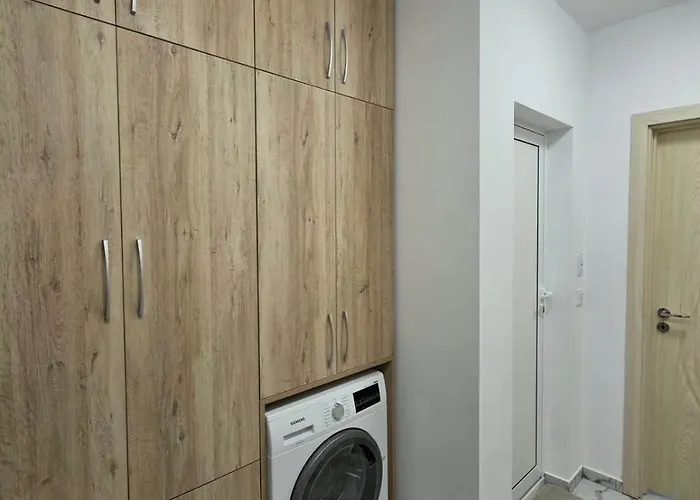 Lily Complex Padaloto Smolyan